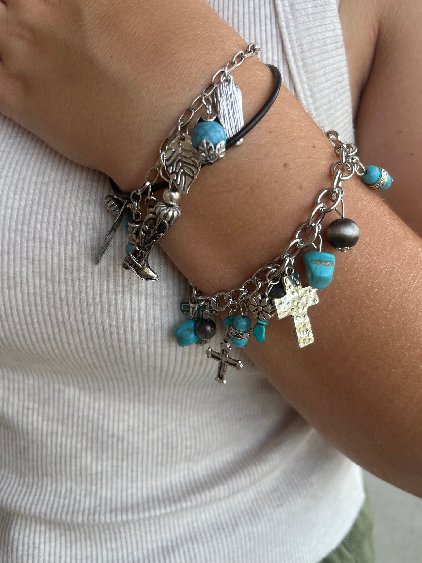 Cross charm bracelet