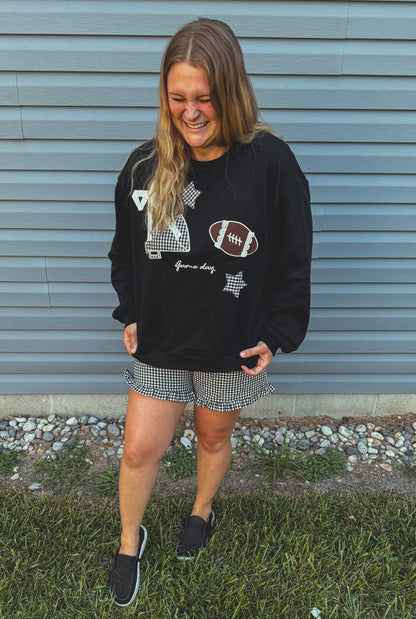 Patchwork gameday black or red crewneck 🏈✨