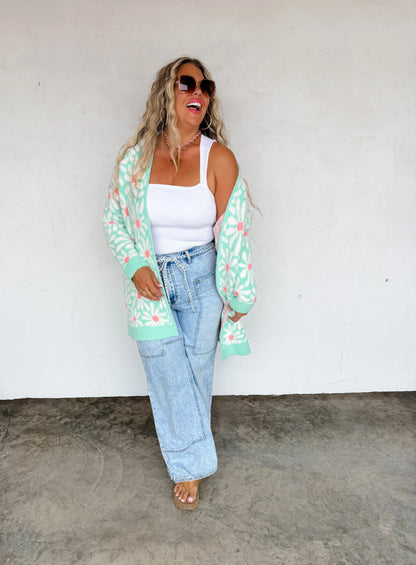PREORDER Spring Cloud Cardigan Mint Daisy
