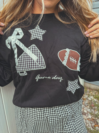 Patchwork gameday black or red crewneck 🏈✨