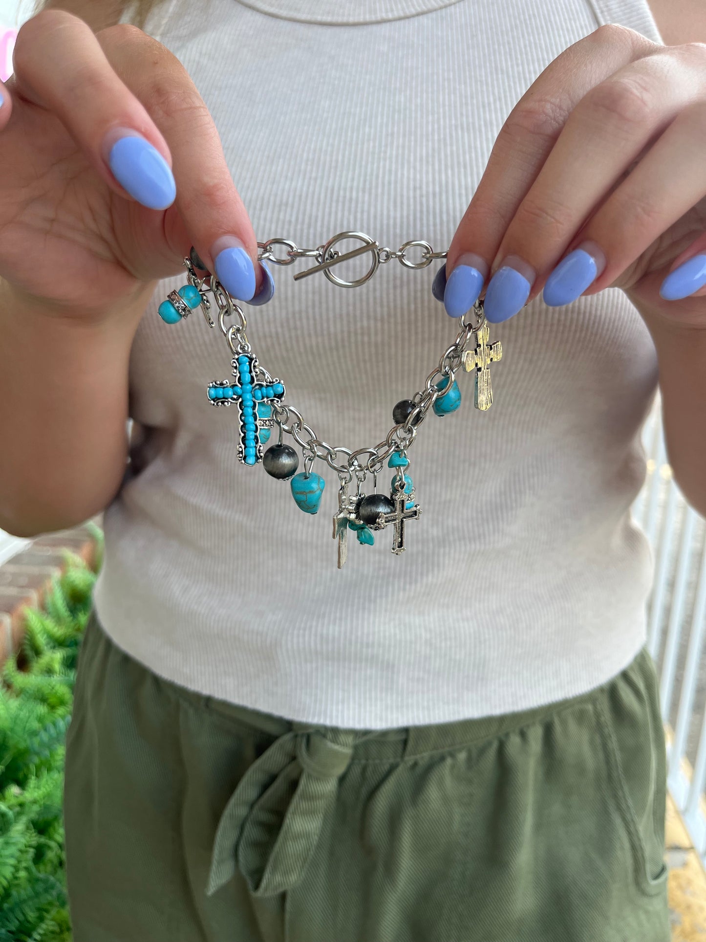 Cross charm bracelet