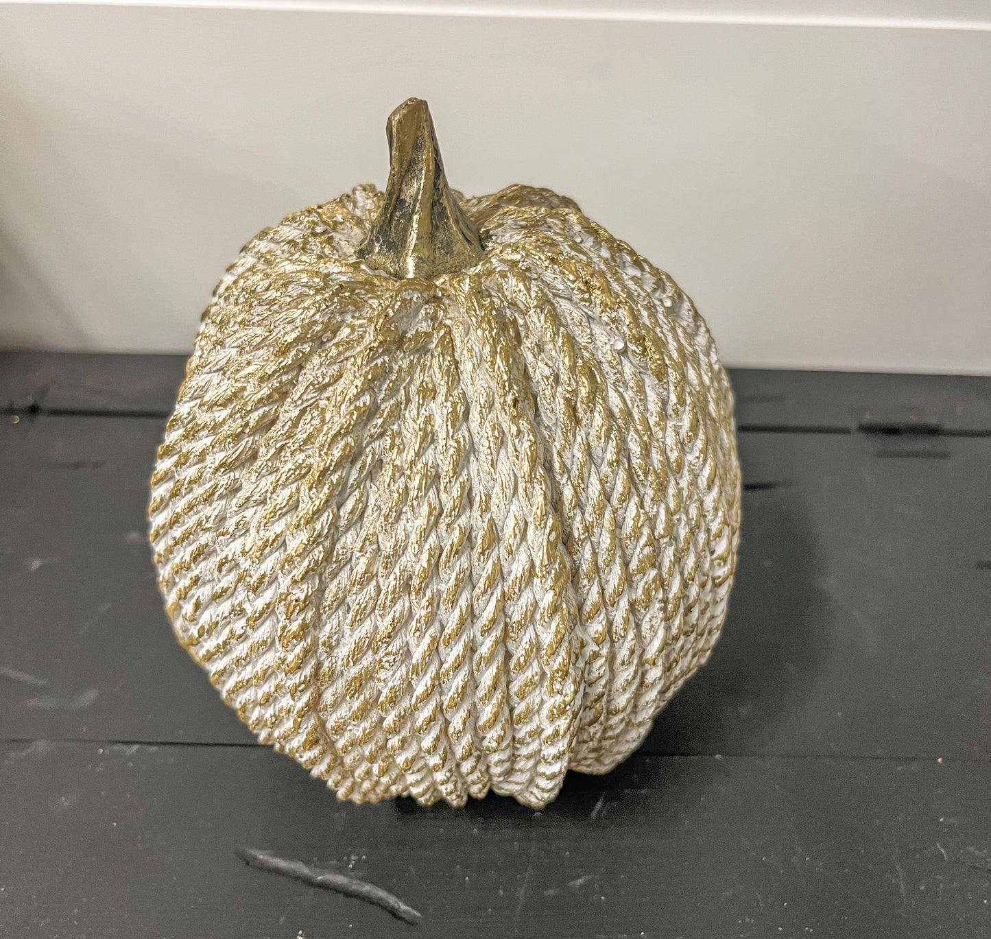 Gold Resin Rope Pumpkins
