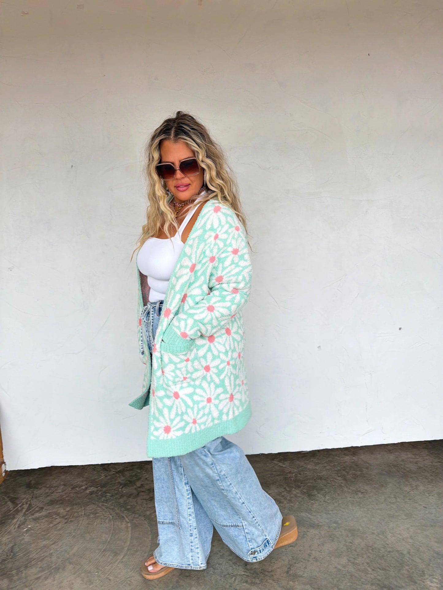 PREORDER Spring Cloud Cardigan Mint Daisy