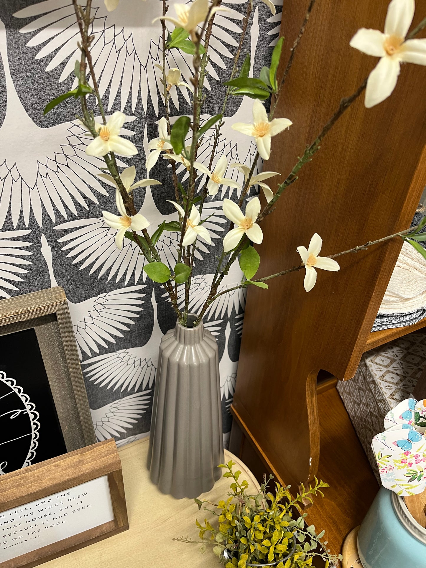 Grey vase floral