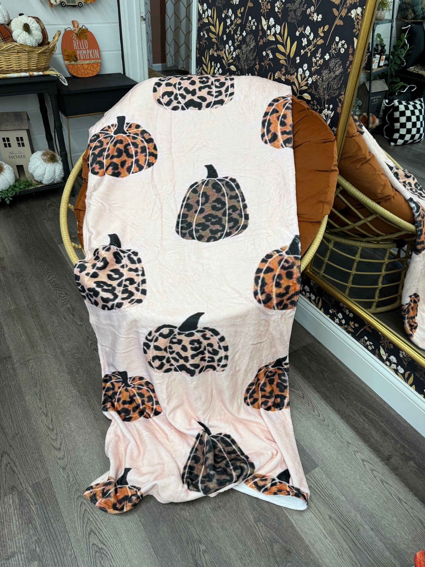 Cheetah pumpkin throw blanket