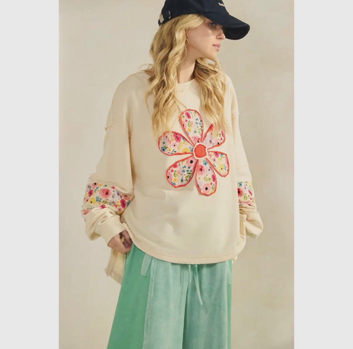 Cream Daisy Patch Sweatshirt