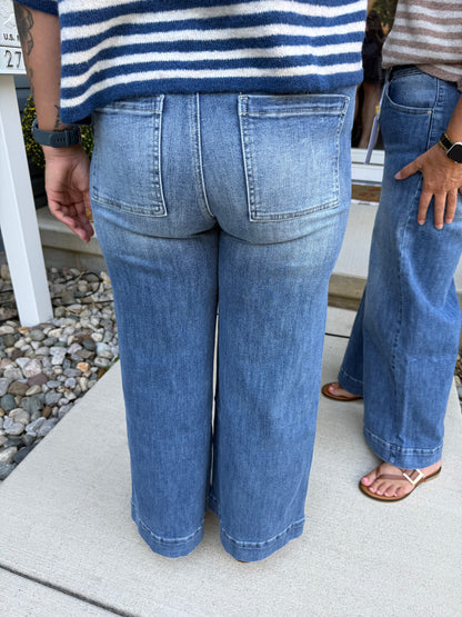 Straight leg high rise denim👖✨🤎