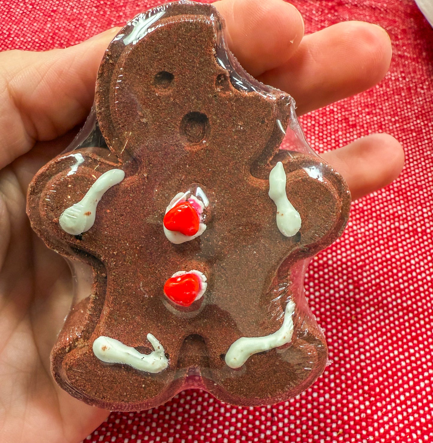 Oh Snap! Gingerbread Man Bath Bomb