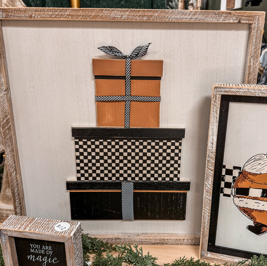Tiered gift box picture