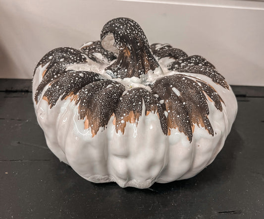 Marble Cake Ceramic Pumpkin 7x7x5